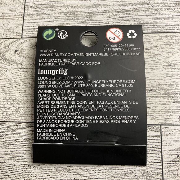 Disney Loungefly Nightmare Before Christmas Sally Doll Enamel Lapel Pin - Picture 3 of 4